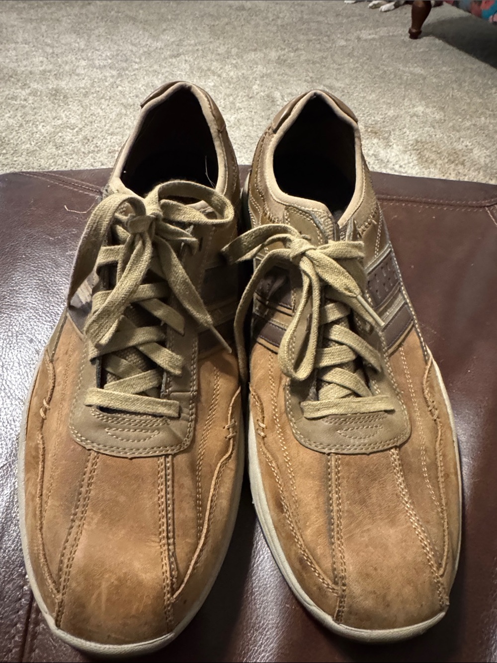 Skechers Men's Tan Suede Lace-Up Sneakers 14W
